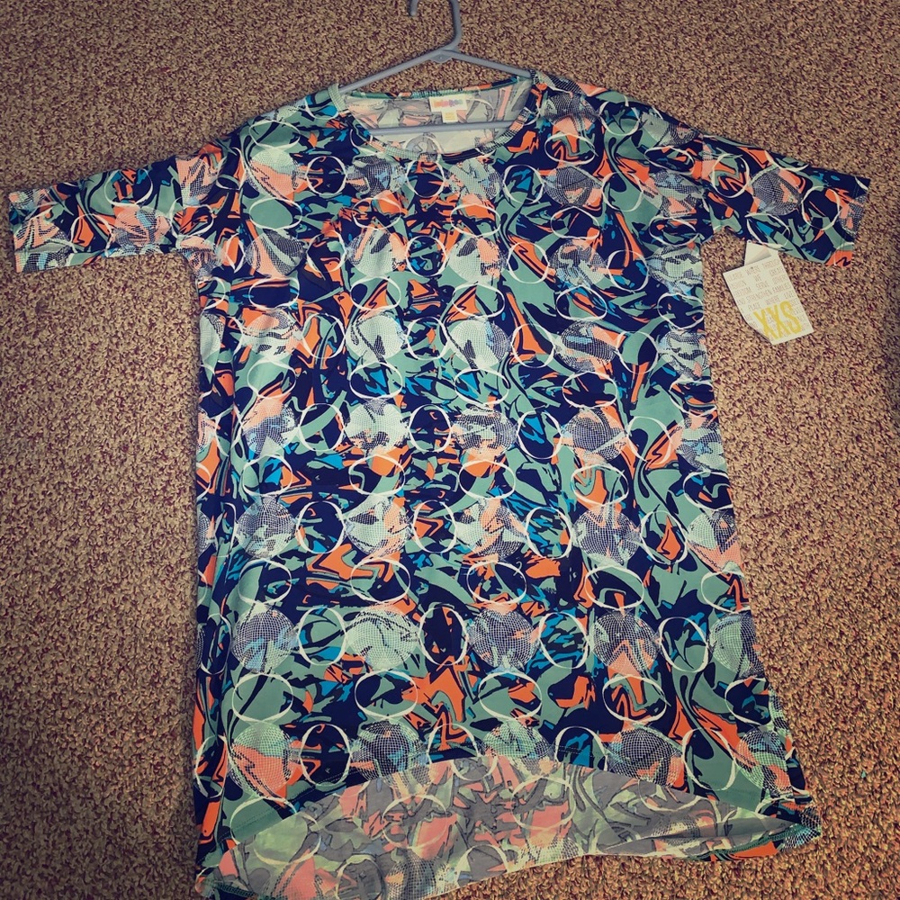 Lularoe Irma shirt